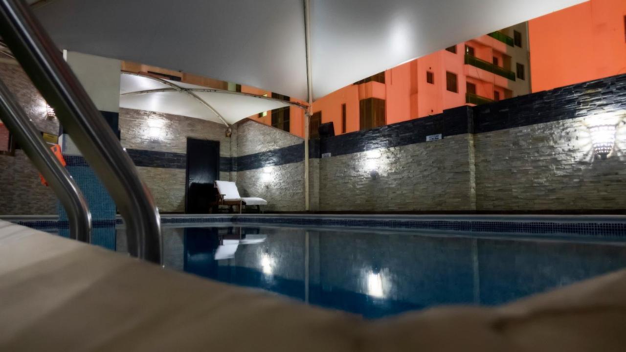 Manama Tower Hotel Экстерьер фото